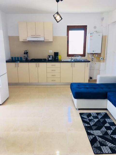 Ariana Apartment ナボダリ エクステリア 写真